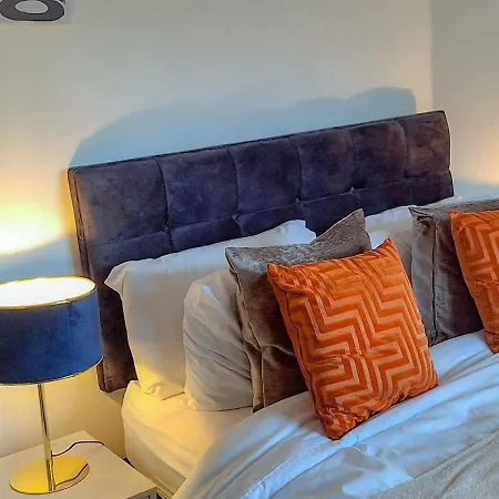 Perfect Booking 3 Bed Home In Bedminster Casa de Férias Bristol